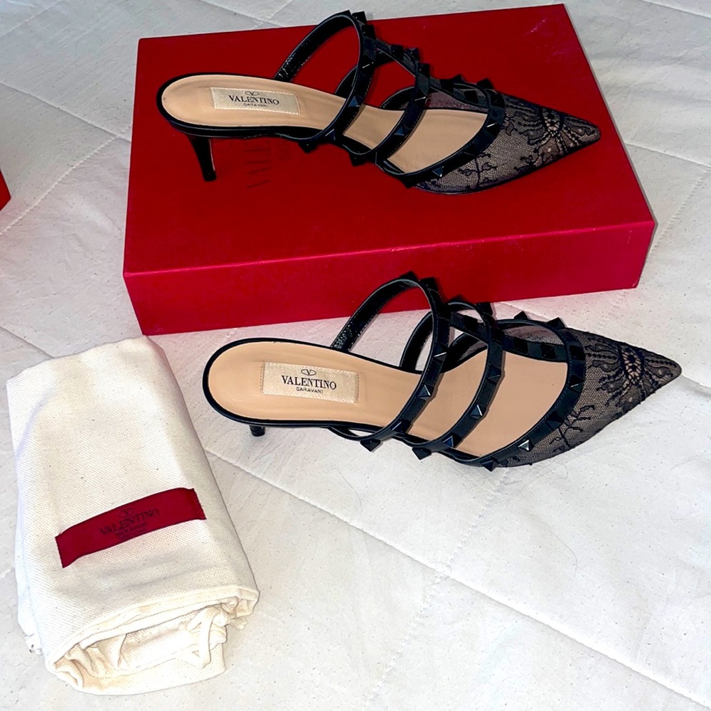 Valentino Garavani Heels 👠